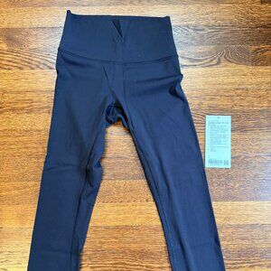 Lululemon Wunder Under HR Crop 23” Lux Leggings in Black, Size 4